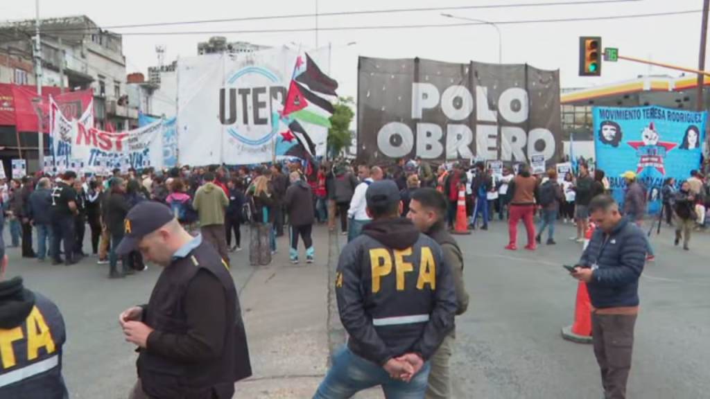 Cortes y tensión en los accesos a la Ciudad por una jornada nacional de&nbsp;protesta